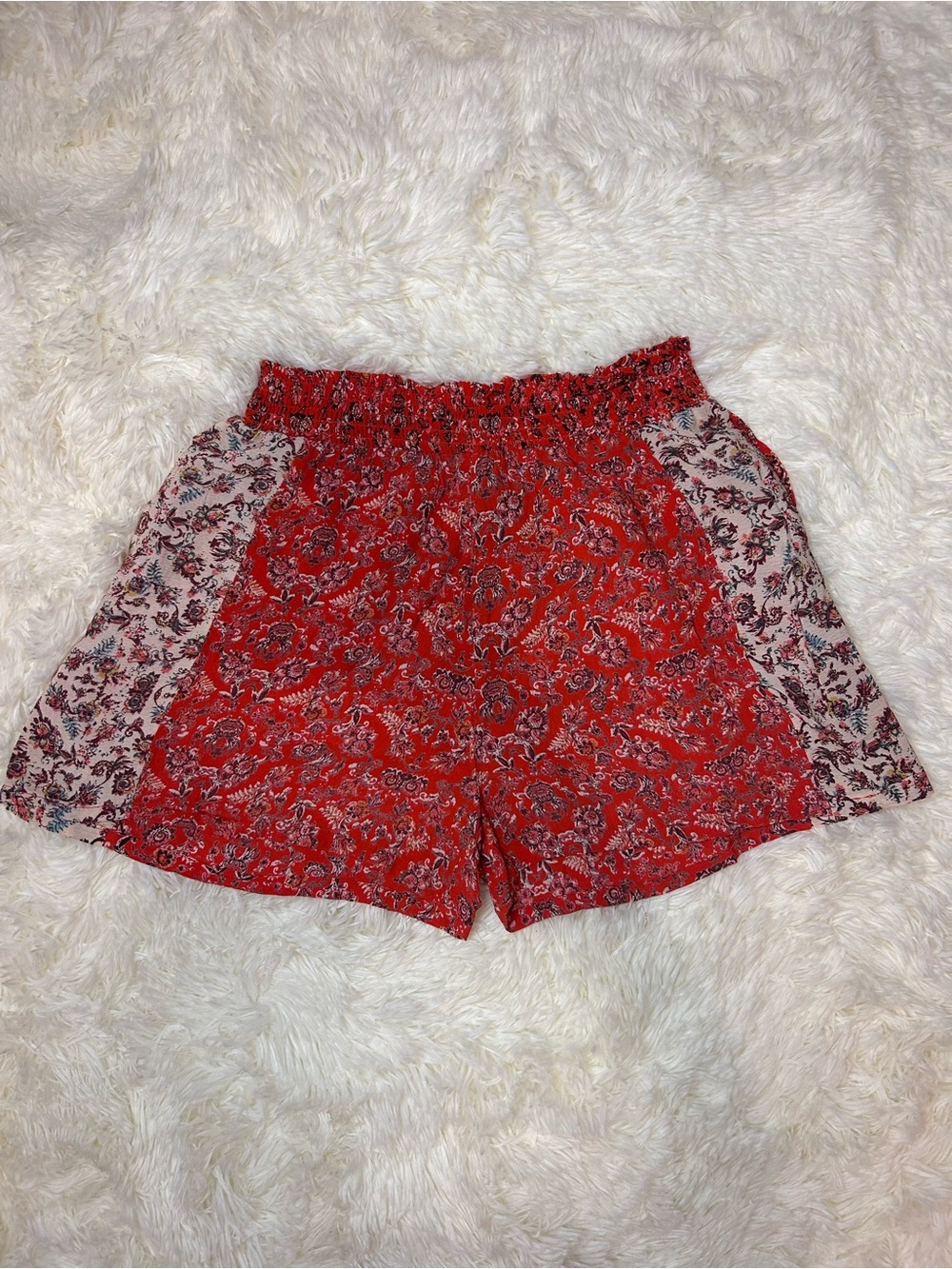 Angie Red Paisley High-Waist Elastic Shorts with Contrast Panels